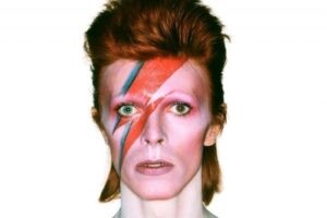 Bowiee.jpg (10 KB)