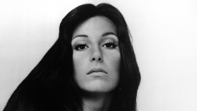 her-mother-nearly-terminated-the-pregnancy-and-cher-spent-time-in-an-orphanage-1621006499.jpg (37 KB)
