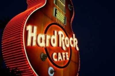 hard7.jpg (75 KB)